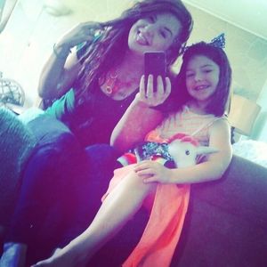 Meet your Posher, Tabitha